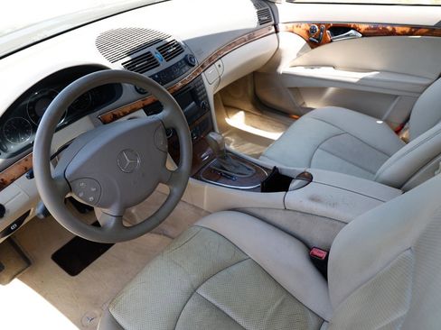 Used 2003 Mercedes-Benz E 320 Sedan w/ X2 Opt Pkg image 4