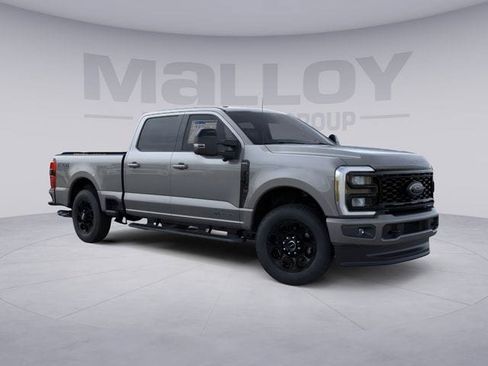 New 2026 Ford F250 Lariat w/ Black Appearance Package AWD/4WD image 7