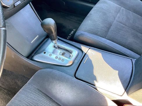 Used 2010 Nissan Altima 2.5 S w/ Convenience Pkg image 18