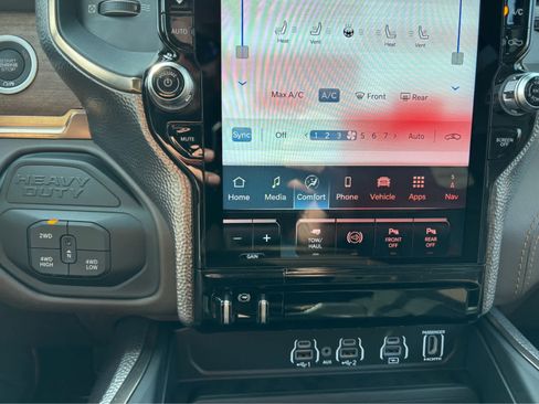 New 2026 RAM 2500 Limited image 29