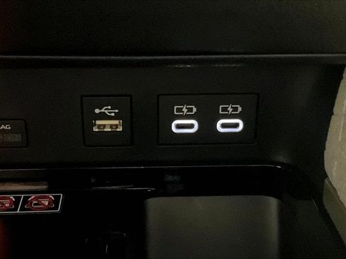 Certified 2025 Toyota Camry XLE w/ Premium Plus Package image 33