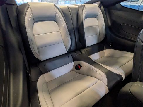 Used 2024 Ford Mustang GT Premium image 19