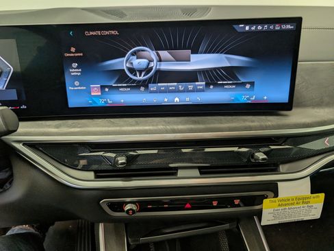 Used 2026 BMW X5 sDrive40i w/ Parking Assistance Package image 19