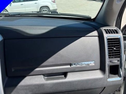 Used 2011 RAM 1500 Laramie AWD/4WD image 37