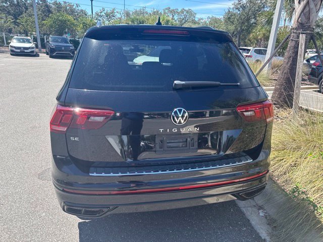 Used 2022 Volkswagen Tiguan SE R-Line FWD image 13
