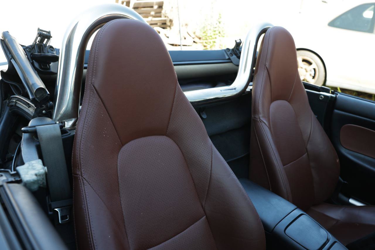 Used 2002 MAZDA MX-5 Miata SE RWD image 10