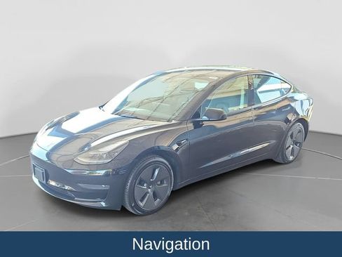 Used 2023 Tesla Model 3 Standard Range RWD image 4
