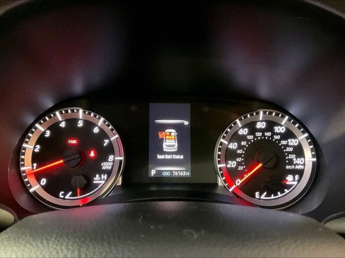 Used 2021 Toyota Highlander L image 22