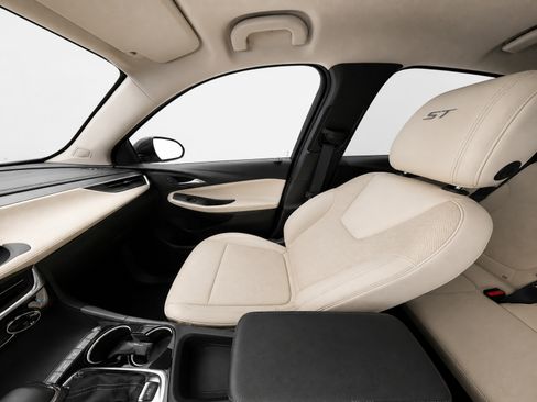 Used 2024 Buick Encore GX Sport Touring FWD image 10