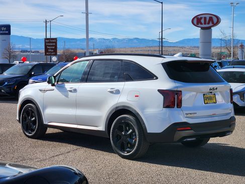 New 2026 Kia Sorento SX Prestige AWD/4WD image 3