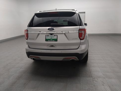 Used 2017 Ford Explorer Limited FWD image 7