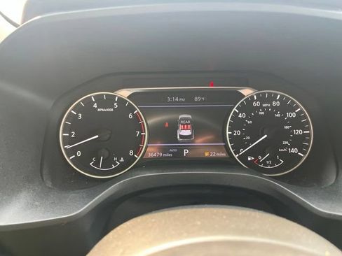 Used 2023 Nissan Rogue S AWD/4WD image 17