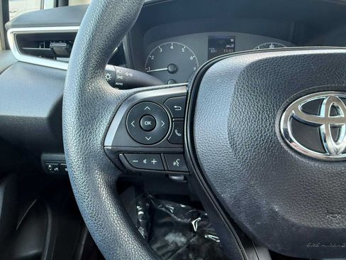 Used 2024 Toyota Corolla LE FWD image 18