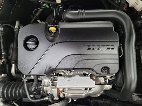 Used 2023 Chevrolet Malibu LT image 30