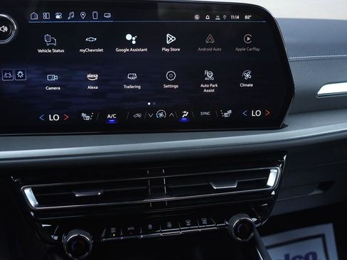 New 2025 Chevrolet Traverse LT w/ Enhanced Driving Package image 21