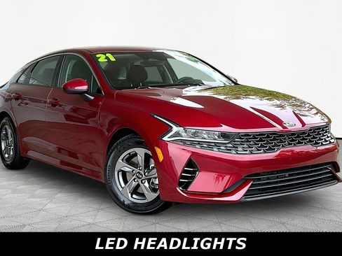 Used 2021 Kia K5 LXS FWD image 3