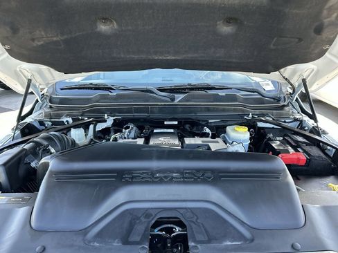 Used 2021 RAM 2500 Tradesman AWD/4WD image 29