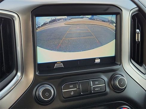 Used 2021 Chevrolet Silverado 1500 RST w/ Z71 Off-Road Package image 18