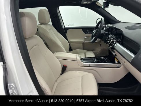 Certified 2026 Mercedes-Benz GLB 250 image 28