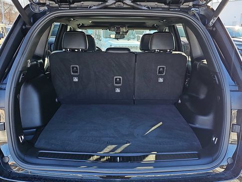 Used 2023 Jeep Grand Cherokee Altitude image 29