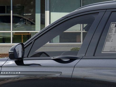 New 2026 Lincoln Nautilus Reserve image 20