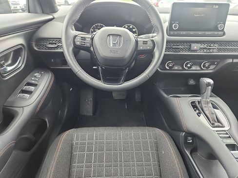 Used 2023 Honda HR-V Sport image 10
