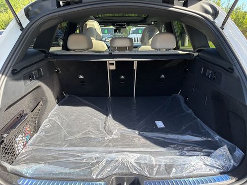 Used 2026 Mercedes-Benz GLC 300 4MATIC image 29