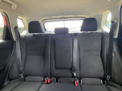 Used 2024 Nissan Rogue S FWD image 21