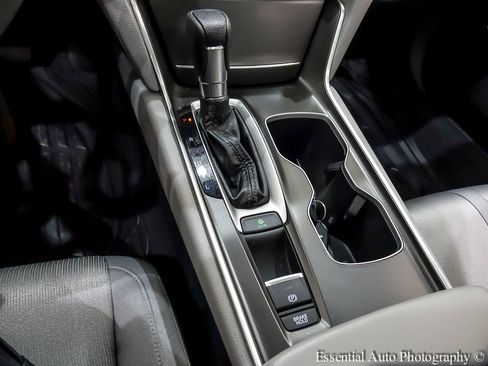 Used 2019 Honda Accord EX image 24