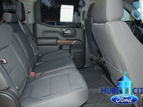 Used 2022 Chevrolet Silverado 1500 RST AWD/4WD image 14