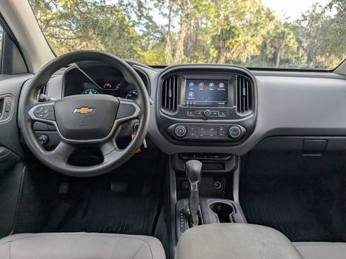 Used 2022 Chevrolet Colorado W/T w/ Custom Special Edition image 12