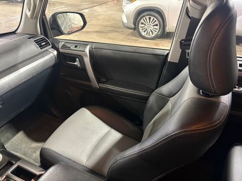 Used 2015 Toyota 4Runner SR5 Premium image 21