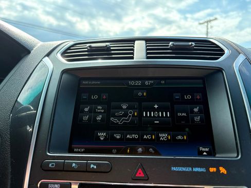 Used 2016 Ford Explorer Limited w/ Equipment Group 301A image 18