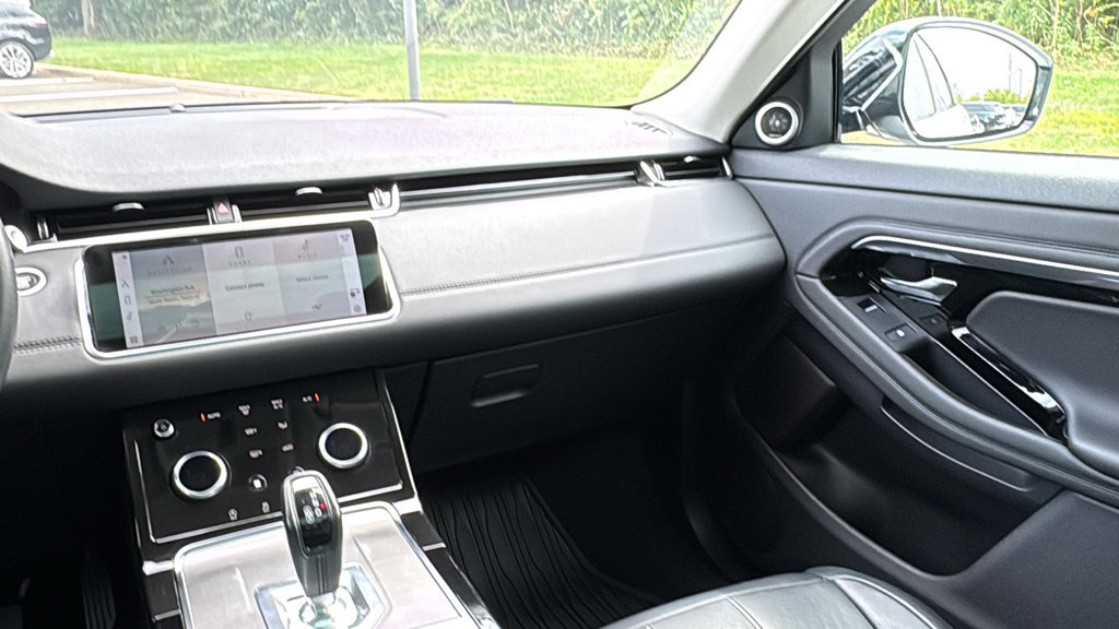 Used 2023 Land Rover Range Rover Evoque S AWD/4WD image 28