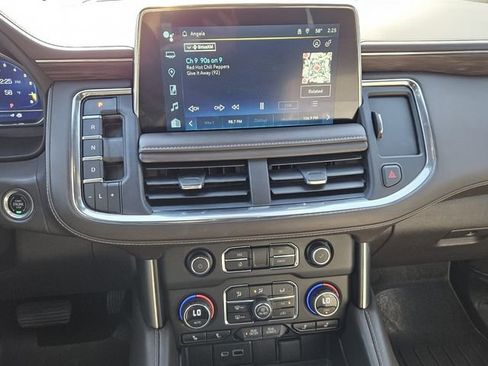 Used 2023 Chevrolet Tahoe LT w/ Luxury Package image 8