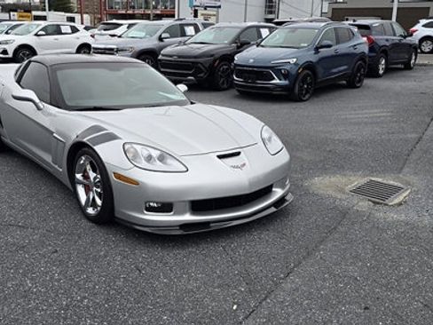 Used 2012 Chevrolet Corvette Grand Sport w/ 3LT Preferred Equipment Group image 4