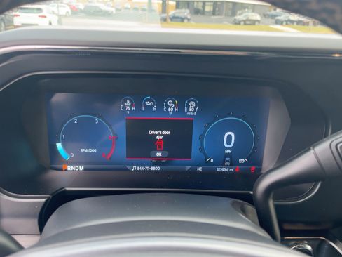 Used 2023 Ford F450 Lariat image 23