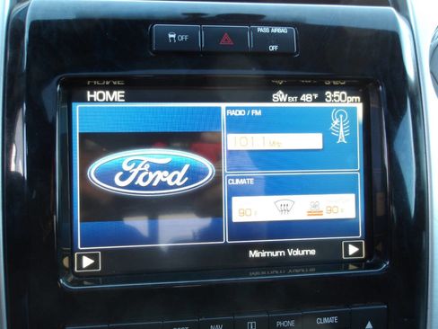 Used 2011 Ford F150 Platinum image 14