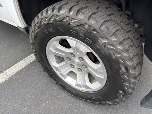 Used 2018 Chevrolet Silverado 1500 LTZ Z71 w/ LTZ Plus Package image 15