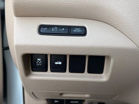 Used 2014 Nissan Altima 2.5 SV image 41