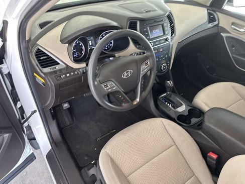 Used 2018 Hyundai Santa Fe Sport image 13