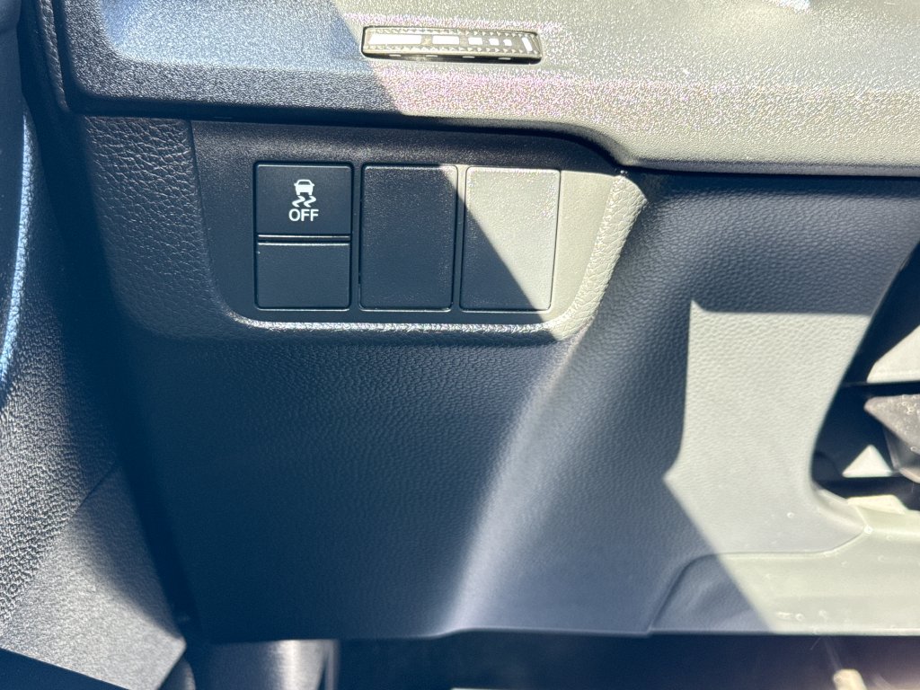 Used 2024 Honda CR-V LX image 32