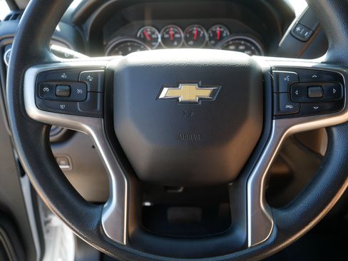Used 2022 Chevrolet Silverado 2500 Custom w/ Custom Value Package AWD/4WD image 25