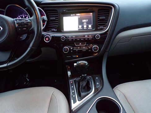 Used 2015 Kia Optima EX w/ EX Premium Package image 30