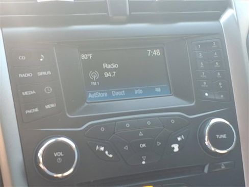 Used 2018 Ford Fusion SE image 6