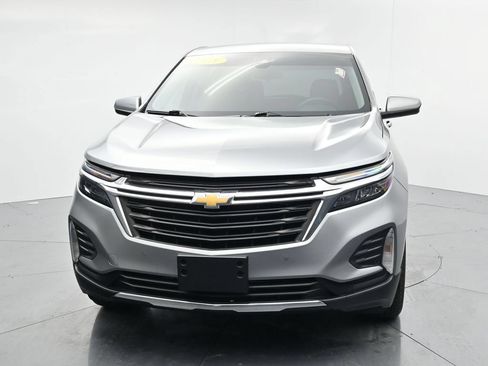Used 2023 Chevrolet Equinox LT w/ Driver Convenience Package FWD image 3