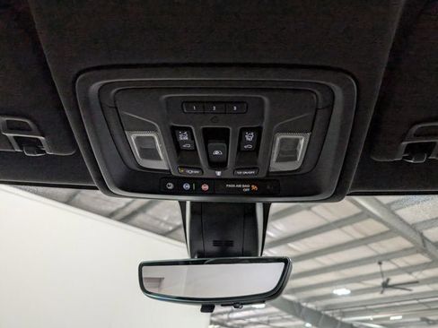 Used 2023 Chevrolet Silverado 3500 High Country w/ Z71 Off-Road Package image 28