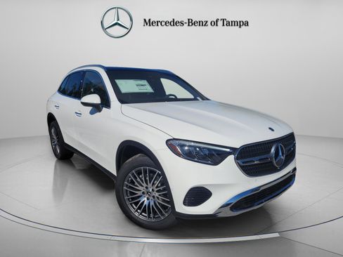 Certified 2026 Mercedes-Benz GLC 300 4MATIC image 5
