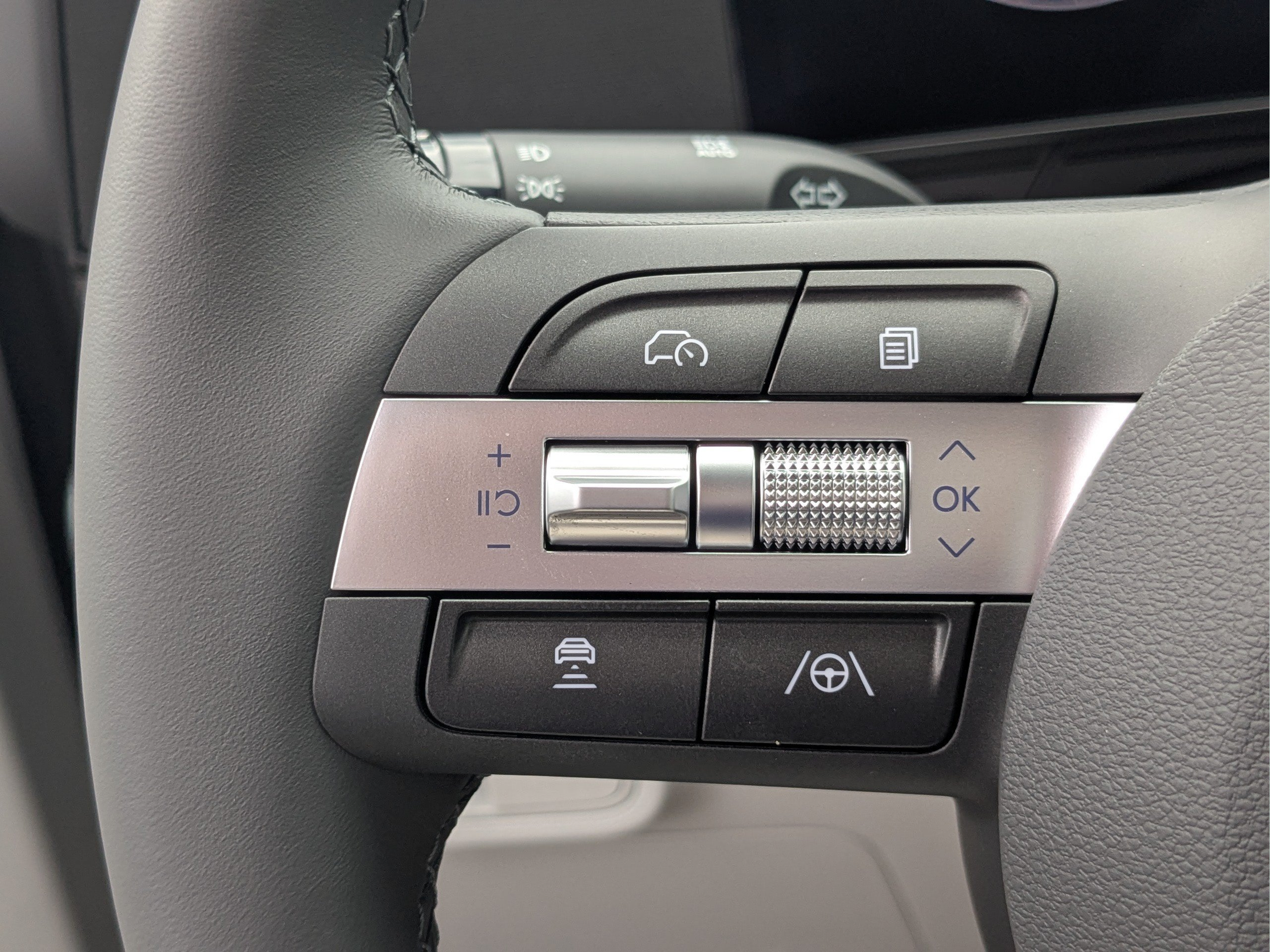 New 2027 Hyundai Kona SEL Sport FWD image 29