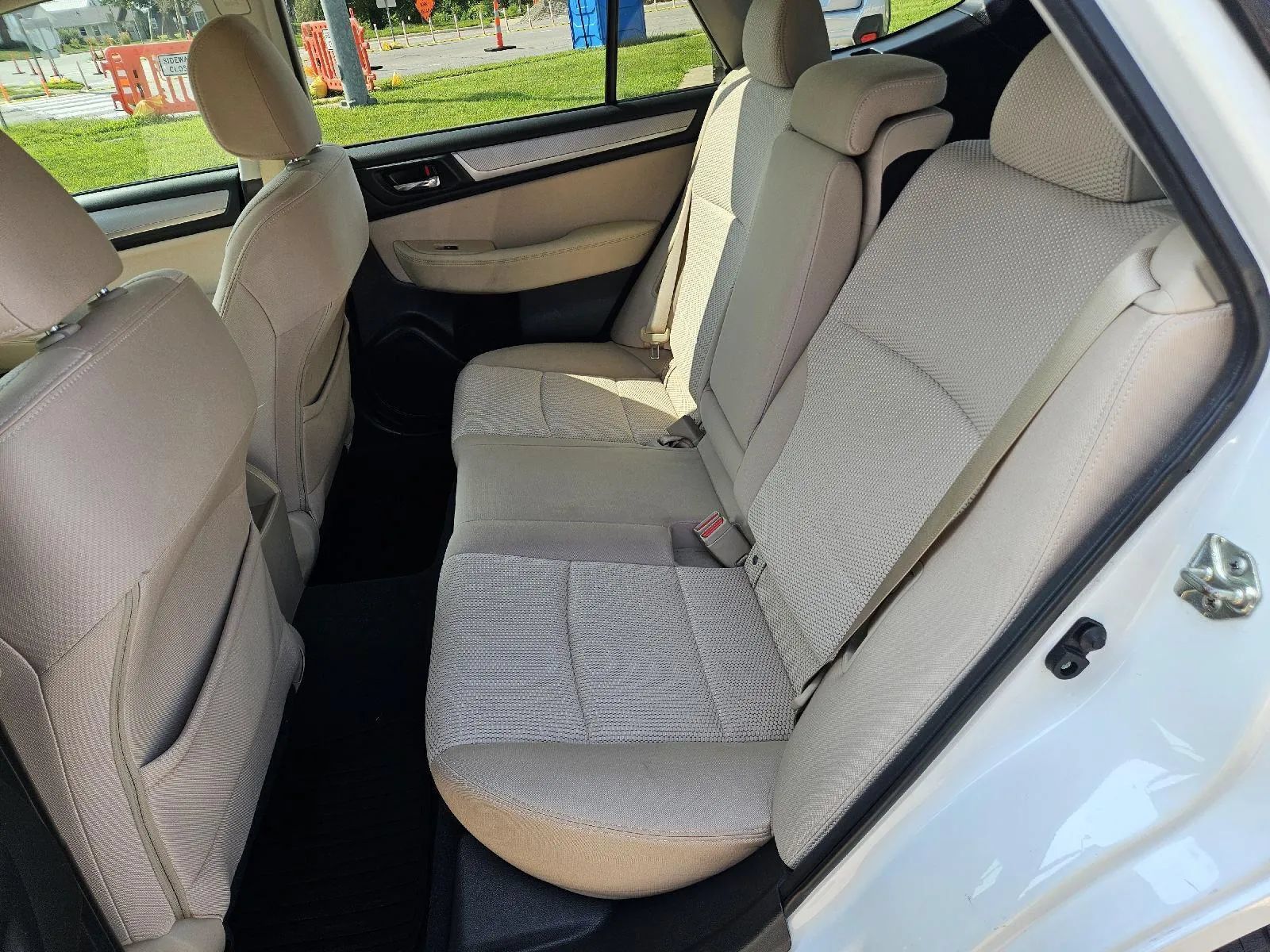 Used 2015 Subaru Outback 2.5i Premium AWD/4WD image 17